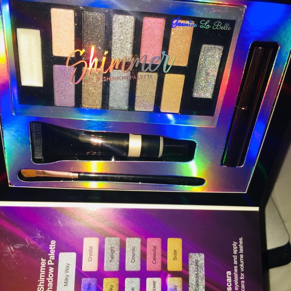 Cosmetic Set π - Picture 1 of 5